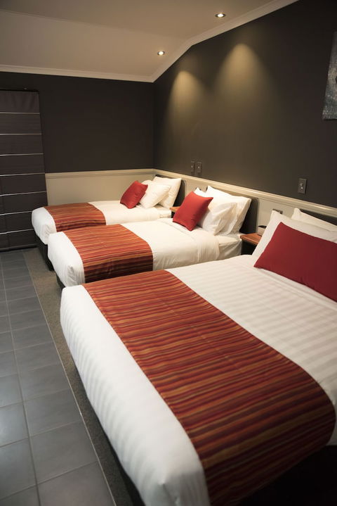 The Rocks Motel - Accommodation Sunshine Coast 6