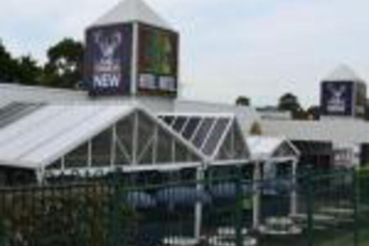 Tullimbar NSW Accommodation Sunshine Coast