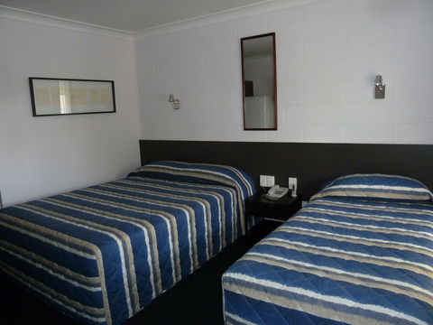 Mandalay Motel - Accommodation Sunshine Coast 1