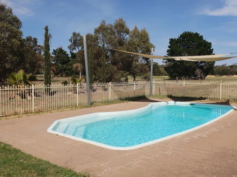Barooga Golf View Motel - Accommodation Sunshine Coast 6