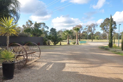 Barooga Golf View Motel - Accommodation Sunshine Coast 2