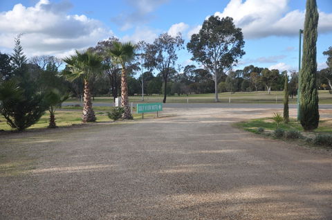 Barooga Golf View Motel - Accommodation Sunshine Coast 1