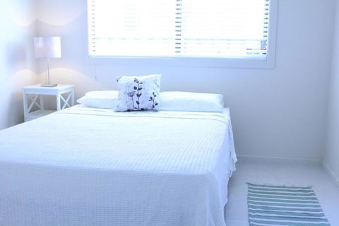Ocean Beach Cottage - Accommodation Sunshine Coast 3