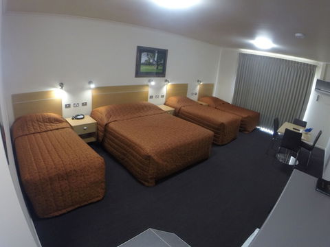 CluBarham Motel - Accommodation Sunshine Coast 4