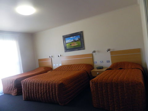 CluBarham Motel - Accommodation Sunshine Coast 1