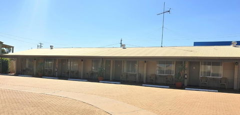 Warrego Motel - Accommodation Sunshine Coast 5
