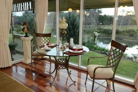 Still Waters - Accommodation Sunshine Coast 3