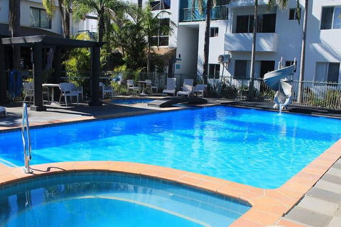 Ocean Side Hawks Nest - Accommodation Sunshine Coast 3