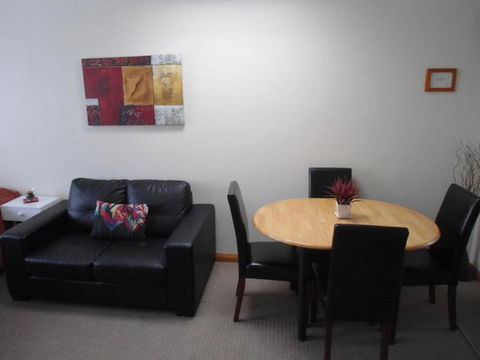Ashwood Apartment Bellerive - Accommodation Sunshine Coast 6