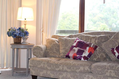 Risehill House - Accommodation Sunshine Coast 4