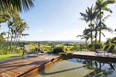 Suzanne S Hideaway - Accommodation Sunshine Coast 7