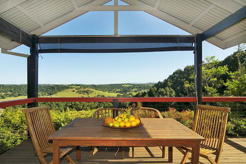 Suzanne S Hideaway - Accommodation Sunshine Coast 4