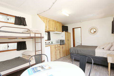 Moonta Bay Accommodation - Accommodation Sunshine Coast 5