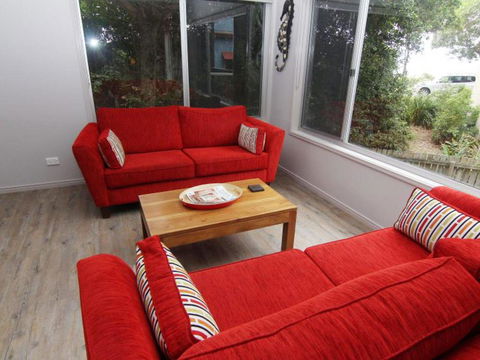 Beachside - Accommodation Sunshine Coast 2