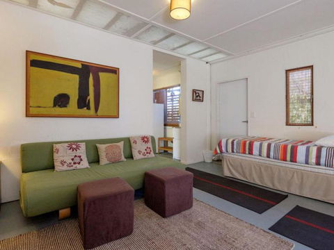 Eddies Place - Accommodation Sunshine Coast 2