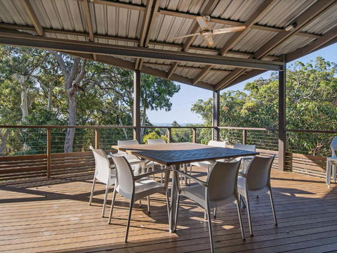 Ocean Mist House - Accommodation Sunshine Coast 1