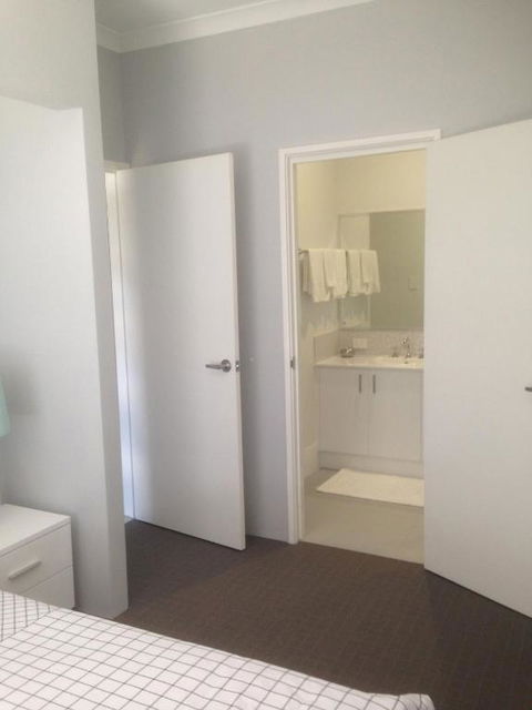 Eden Beach Holiday Getaway - Accommodation Sunshine Coast 5