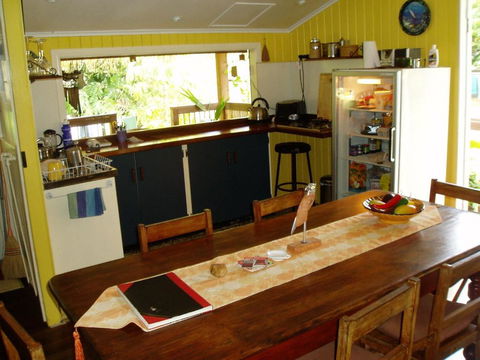 Mango Tourist Hostel - Accommodation Sunshine Coast 6