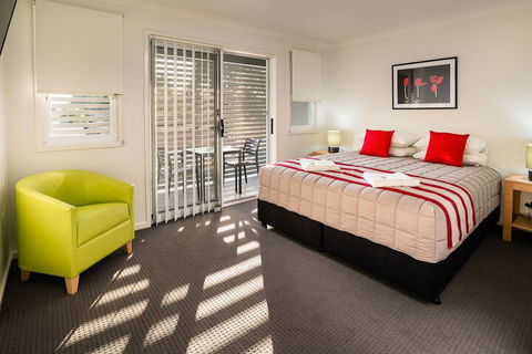 Wallsend Executive Apartments - Accommodation Sunshine Coast 3
