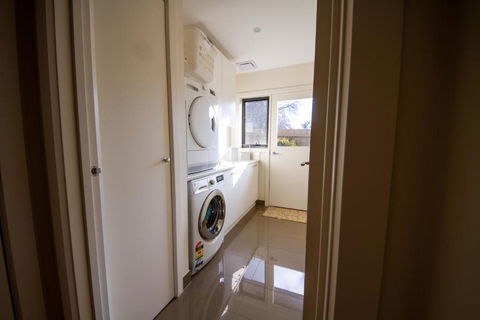 Champagne Stays Apartment - Accommodation Sunshine Coast 2