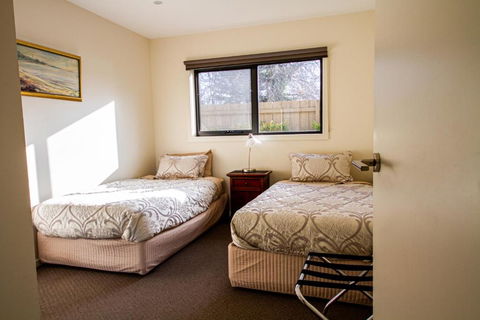 Champagne Stays Apartment - Accommodation Sunshine Coast 6