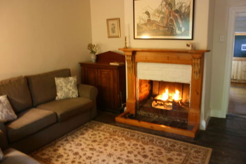 Brickendon - Accommodation Sunshine Coast 0