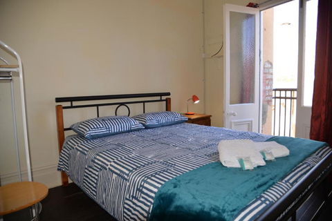Geraldton Backpackers - Accommodation Sunshine Coast 4