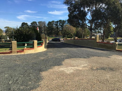 Alpine Country Motel - Accommodation Sunshine Coast 1