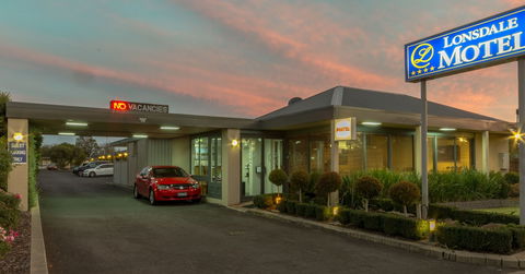 Hamilton Lonsdale Motel - Accommodation Sunshine Coast 0