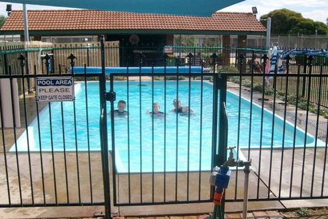 Rivergum Motel - Accommodation Sunshine Coast 4