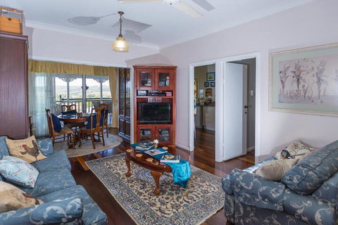 Boonah Hilltop Cottage - Accommodation Sunshine Coast 2