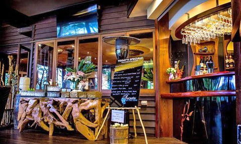 A Salt & Battery - Accommodation Sunshine Coast 3