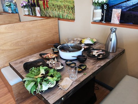 Viet Hotpot & BBQ - Accommodation Sunshine Coast 0