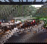 Brown Hill Hotel - Accommodation Sunshine Coast
