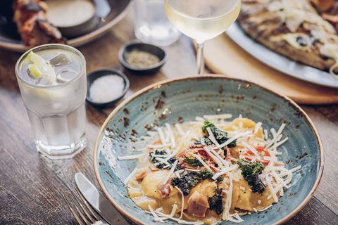 Carboni's Italian Kitchen - Accommodation Sunshine Coast 0