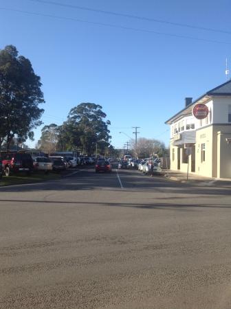Longwarry ACT Accommodation Sunshine Coast