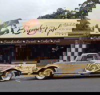 Bromley's On Main - Accommodation Sunshine Coast