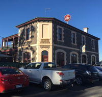 Coach and Horses Inn - Accommodation Sunshine Coast