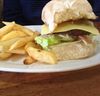 Foxy's - Accommodation Sunshine Coast