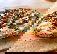 Trulli Woodfire Pizzeria - Accommodation Sunshine Coast