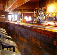 Crown Hotel Wentworth - Accommodation Sunshine Coast