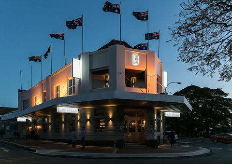 The Buena - Accommodation Sunshine Coast 0