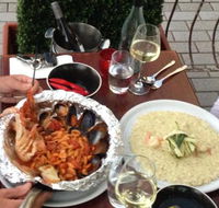 Albi's Table - Accommodation Sunshine Coast