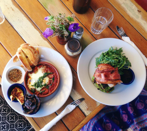 The Shak Organic Cafe & Wine Bar - Accommodation Sunshine Coast 4