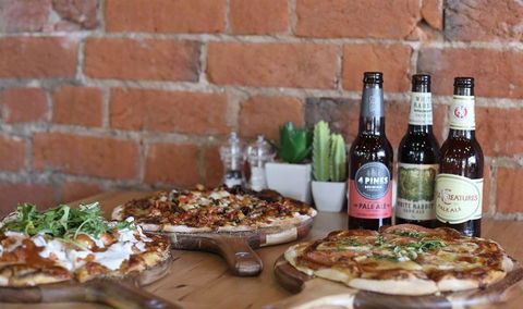 Battlers Tavern - Accommodation Sunshine Coast 0
