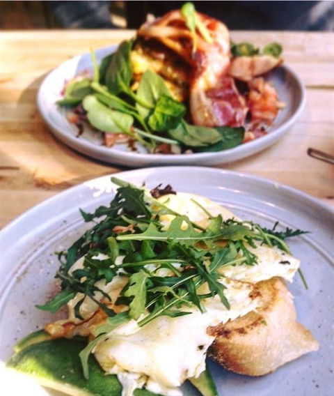 Battlers Tavern - Accommodation Sunshine Coast 2