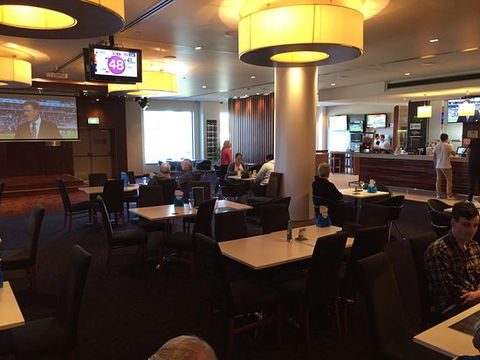 Sharkies Grill - Accommodation Sunshine Coast 0