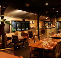 Sesames on the Lake - Accommodation Sunshine Coast