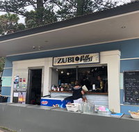 Zubi at Billy's - Accommodation Sunshine Coast