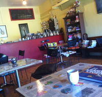 Anna's Shop Around The Corner - Accommodation Sunshine Coast